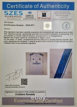 Cristiano Ronaldo Real Madrid jersey Hand Signed WithCOA +Free shipping world wide