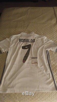 Cristiano Ronaldo Signed Real Madrid #7 Soccer Jersey Auto PSA/DNA