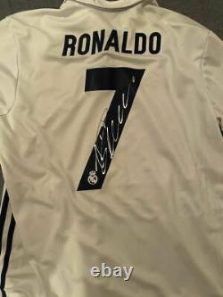 Cristiano Ronaldo's signature uniform Real Madrid With certificate Soccer
