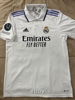 Eder Militao #3 Real Madrid Mens LARGE Home Jersey Champions League