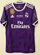Jersey Real Madrid Final Champions 2016 / 2017 #9 Benzema Autographed by Players