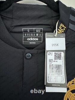 Kroos #8 Mens SMALL Adidas Real Madrid Third Authentic Champions League Jersey