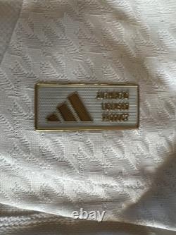 Kylian Mbappe Real Madrid Home Soccer Jersey Adidas Authentic 24/25 Size L