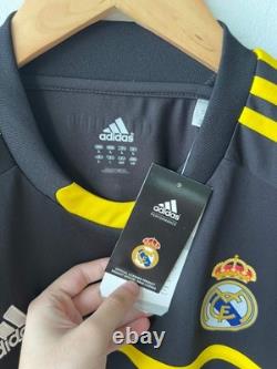 (L) Real Madrid 2011-12 GK Away Shirt I. Casillas #1 (NEW) Original Jersey Kit