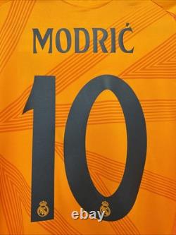 Luka Modric #10 Mens MEDIUM Adidas Real Madrid Away Authentic Jersey Long Sleev