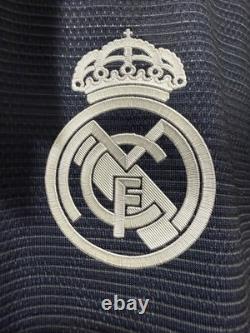 Mbappe #10 Mens LARGE Adidas Real Madrid Authentic Away Jersey UCL