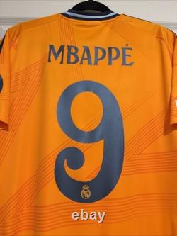 Mbappe #9 Mens LARGE Adidas Real Madrid Away Jersey Fan