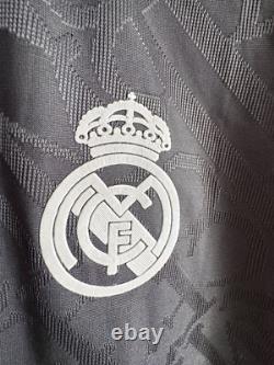 Mbappe #9 Mens LARGE Adidas Real Madrid Third Authentic Jersey Champions