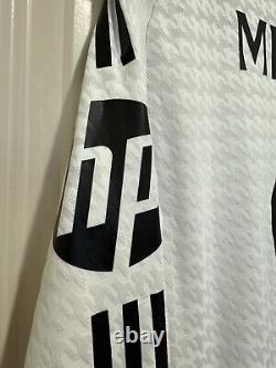 Mbappe #9 Mens MEDIUM Adidas Authentic Real Madrid Champions Home Jersey Long S