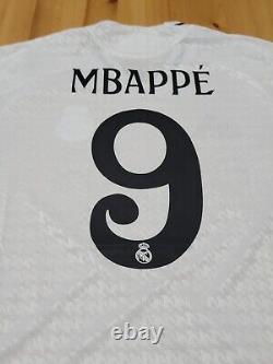 Mbappe #9 Mens XL Adidas Real Madrid Champions Home Jersey