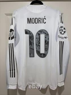 Modric #10 Adidas Real Madrid Authentic Long Sleeve Farewell Jersey Men's Large