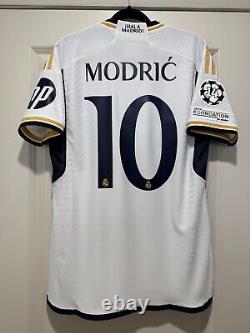Modric #10 Men's MEDIUM Adidas Real Madrid Authentic Champions Final Jersey