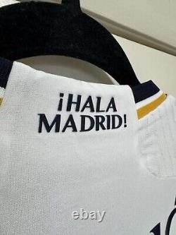 Modric #10 Men's MEDIUM Adidas Real Madrid Authentic Champions Final Jersey