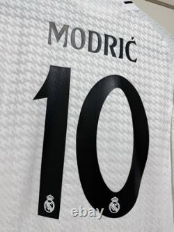 Modric #10 Men's MEDIUM Adidas Real Madrid Home Authentic Jersey LS