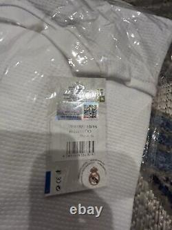 Official Product Cristiano Ronaldo jersey Real Madrid XL Home