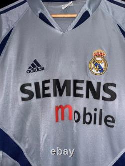 REAL MADRID CASILLAS 2004-2005 ORIGINAL JERSEY Size M