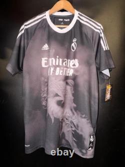 REAL MADRID HUMAN RACE 2020-2021 ORIGINAL JERSEY Size L