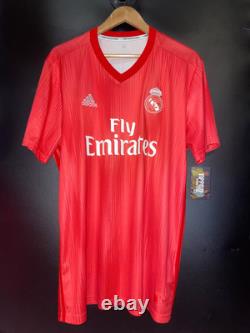 REAL MADRID MODRIC 2018-2019 ORIGINAL JERSEY Size XL