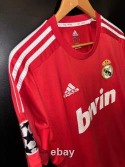REAL MADRID RONALDO 2011-2012 ORIGINAL JERSEY Size M REAL MADRID RONALDO 2011-2012 ORIGINAL JERSEY Size M