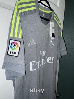 Real Madrid 15-16 La Liga Away Kit Size XL