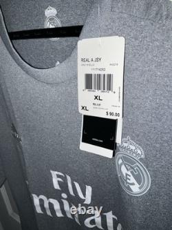 Real Madrid 15-16 La Liga Away Kit Size XL