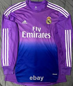 Real Madrid #1 Iker Casillas GK Adidas Soccer Jersey Men's SZ L Purple Used