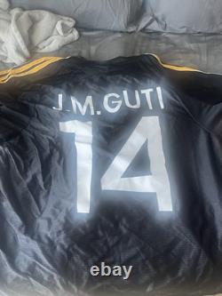 Real Madrid 2000/2001 Vintage Soccer Jersey Home, No14 GUTI