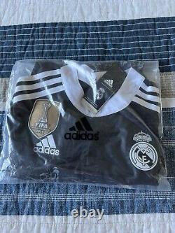 Real Madrid 2014/15 Third Kit (Long Sleeve)