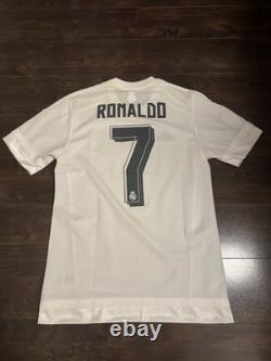 Real Madrid 2015/16 Adidas Home Football Shirt Ronaldo 7 Mens Small AK2494