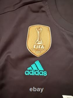 Real Madrid 2017-18 Away Soccer Football Jersey Men's L #9 Karim Benzema