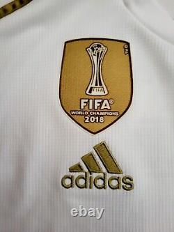 Real Madrid 2019 2020 Home football Adidas shirt #10 Modric size Large