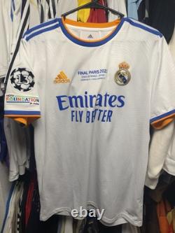 Real Madrid 2021 Authentic Vini Jr Jersey Size Large Champions League Final