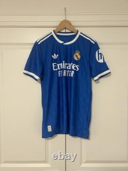 Real Madrid 2025 2026 Third Soccer Jersey Authentic Vini Jr Adidas JV5839 size M