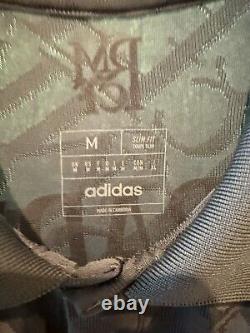 Real Madrid 2025 Third Jersey. Mbappe #7. Size Medium BNWT