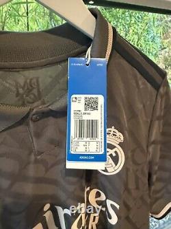 Real Madrid 2025 Third Jersey. Mbappe #7. Size Medium BNWT