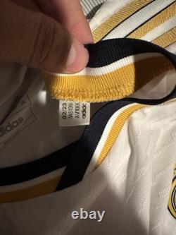 Real Madrid 23/24 Authentic Home Jersey Size L (PLAYER ISSUE)