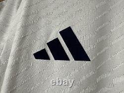 Real Madrid 23/24 Home Adidas Heat. Rdy Authentic Soccer Jersey Size M NWT IA5139