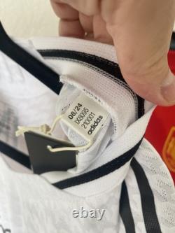 Real Madrid 24/25 Authentic Home Soccer Jersey Bellingham #5 Adidas Size XL