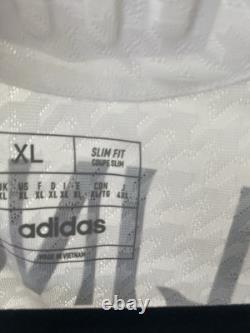 Real Madrid 24/25 Authentic Home Soccer Jersey Bellingham #5 Adidas Size XL