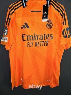Real Madrid 24/25 Size Large Kylian Mbappe #9 Player Version Away Jersey