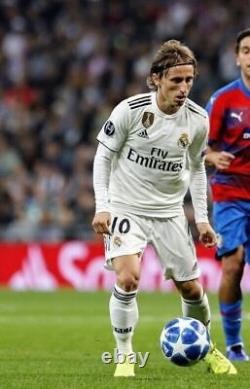 Real Madrid Adidas 2018/2019 Football Home Jersey #10 Modric Size M Dh3372
