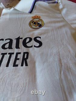 Real Madrid Authentic Jersey 2022/2023 Vinicius Vini Jr Adidas Mens XL