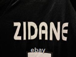 Real Madrid Away L/S Shirt Jersey 2004/2005 No. 5 Zidane 2XL