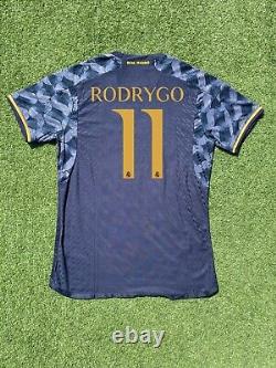 Real Madrid Away Men's Medium Rodrygo Jersey