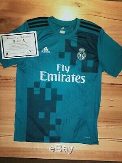 Real Madrid FC Team Signed Jersey 2017/2018 Edition with Certificate (COA)
