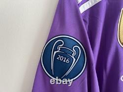 Real Madrid Jersey 2016-17 Away Long Sleeves Men's Shirt No. 7 Ronaldo Size XL