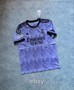 Real Madrid Jersey 2022-2023 Away Mens Football Shirt Size M H18489 Adidas