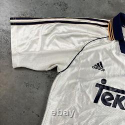 Real Madrid Jersey Mens Medium/Small White Adidas Minor Flaws Vintage Y2K Preown