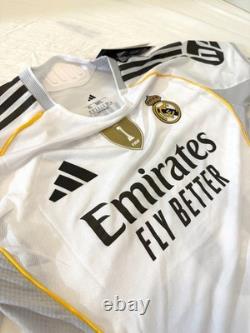 Real Madrid Jersey Player/Match Version (2025/2026) Valverde #8 Size XL (Home)