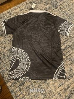Real Madrid Jersey Year of The Dragon Mens Large Rare jersey